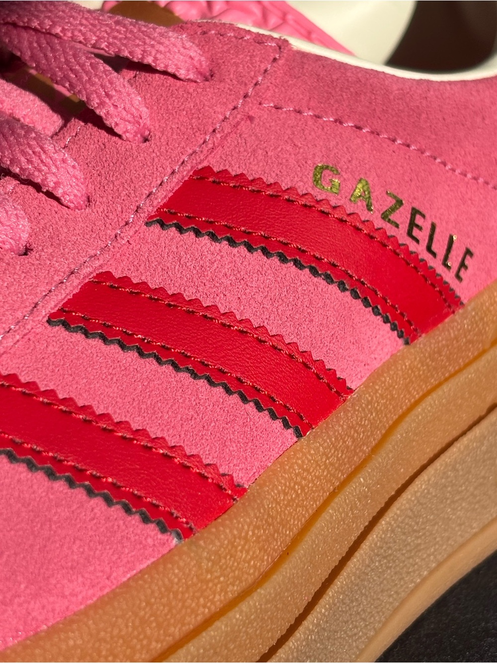 🆕 adidas| Women’s Adidas Gazelle Bold Rose Tone Scarlet New 7.5W/6Y JQ74074 - Picture 4 of 10